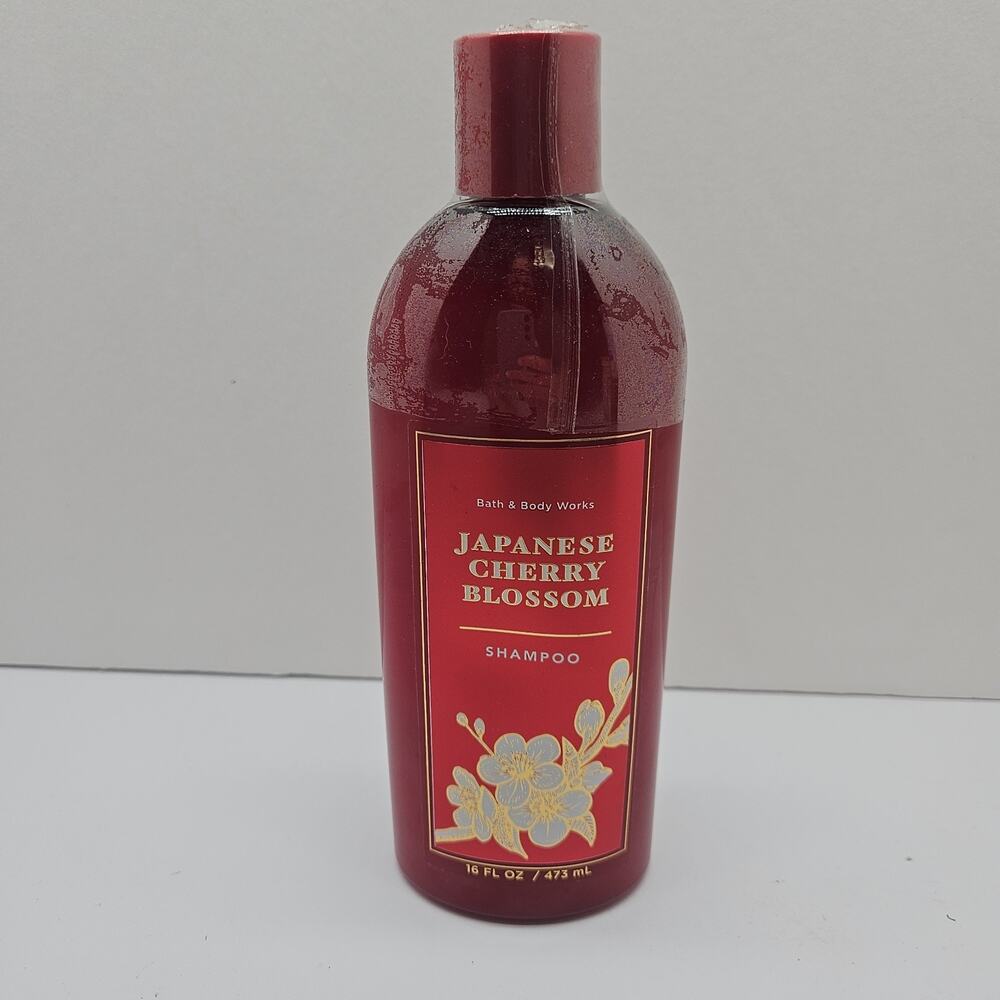 Bath and Body Works Japanese Cherry Blossom Shampoo 16 oz
